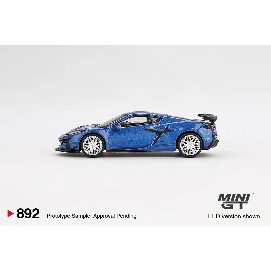 Chevrolet Corvette Z06 2023 Elkhart Lake Blue Metallic Mini GT