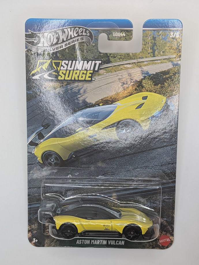Aston Martin Vulcan Hot Wheels - Summit Surge Silver Series - 3/5