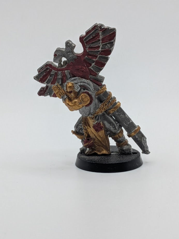 Black Templar Cenobyte with Relic - Metal Warhammer Figure