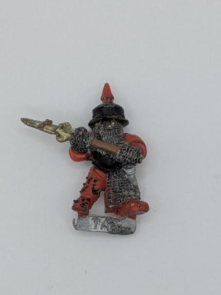 Chaos Dwarf Swivel Gun Crew - Metal Warhammer Figure
