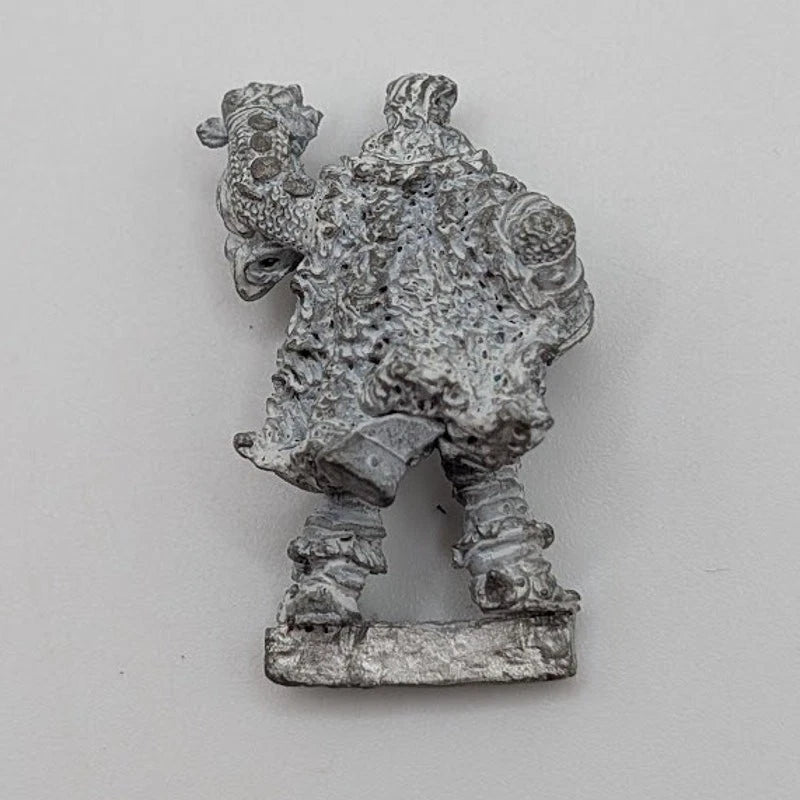 Hobgoblin Despoiling Darklands Metal Figure - Warhammer Games Workshop - OzzyBozzys
