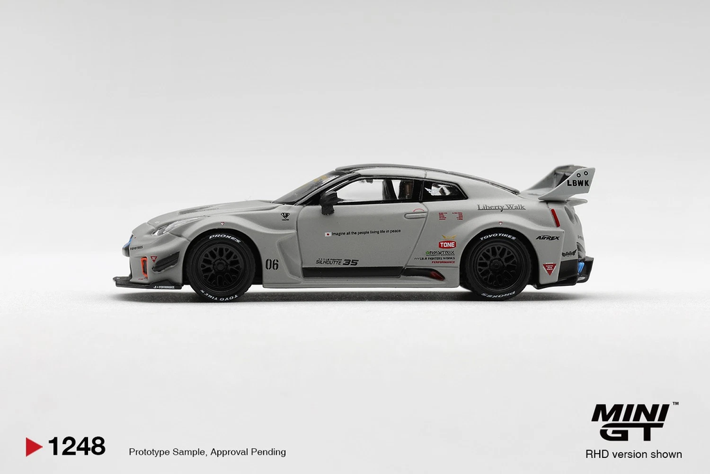 Nissan LB-Silhouette Works GT 35GT-RR Ver.1 Matt Grey Mini GT
